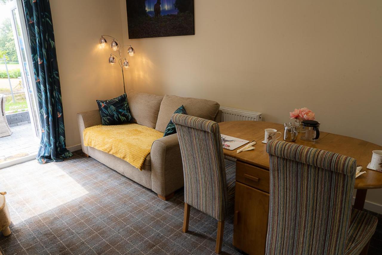 Aurora Suite B&B Coupar Angus Экстерьер фото