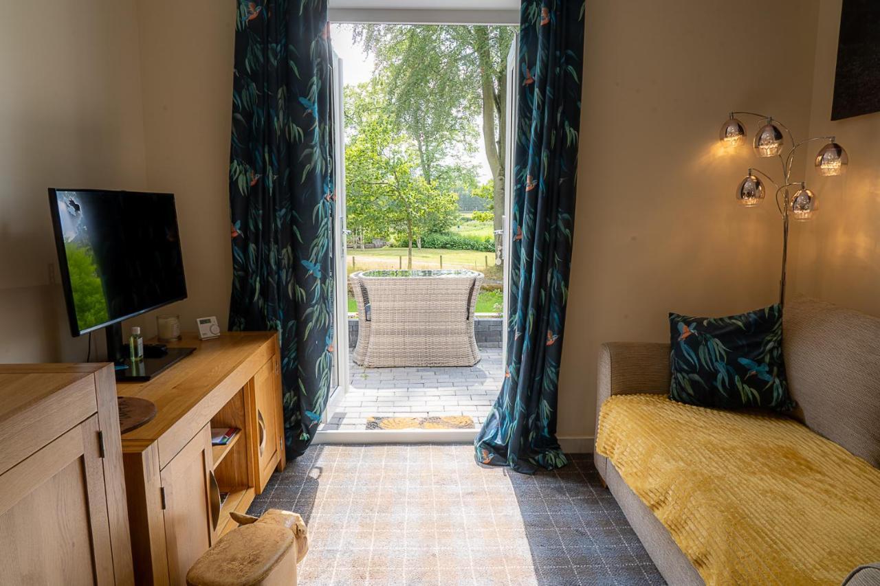 Aurora Suite B&B Coupar Angus Экстерьер фото